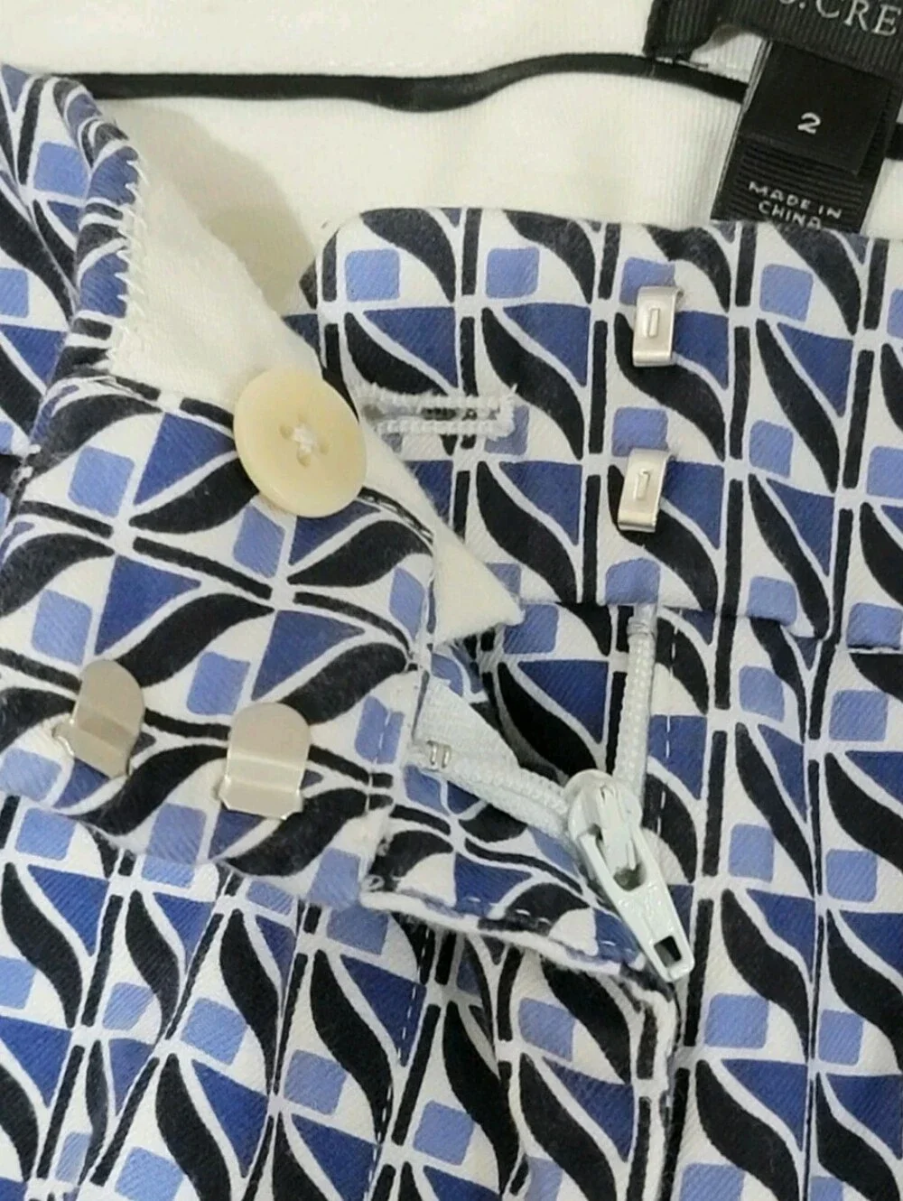 J.Crew Cafe Capri Pants Size 2 Blue White Geometric Pattern Stretch Ankle Crop